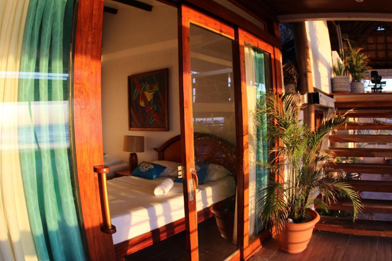 Sirena Surf Lodge Miramar Nicaragua Exterior photo