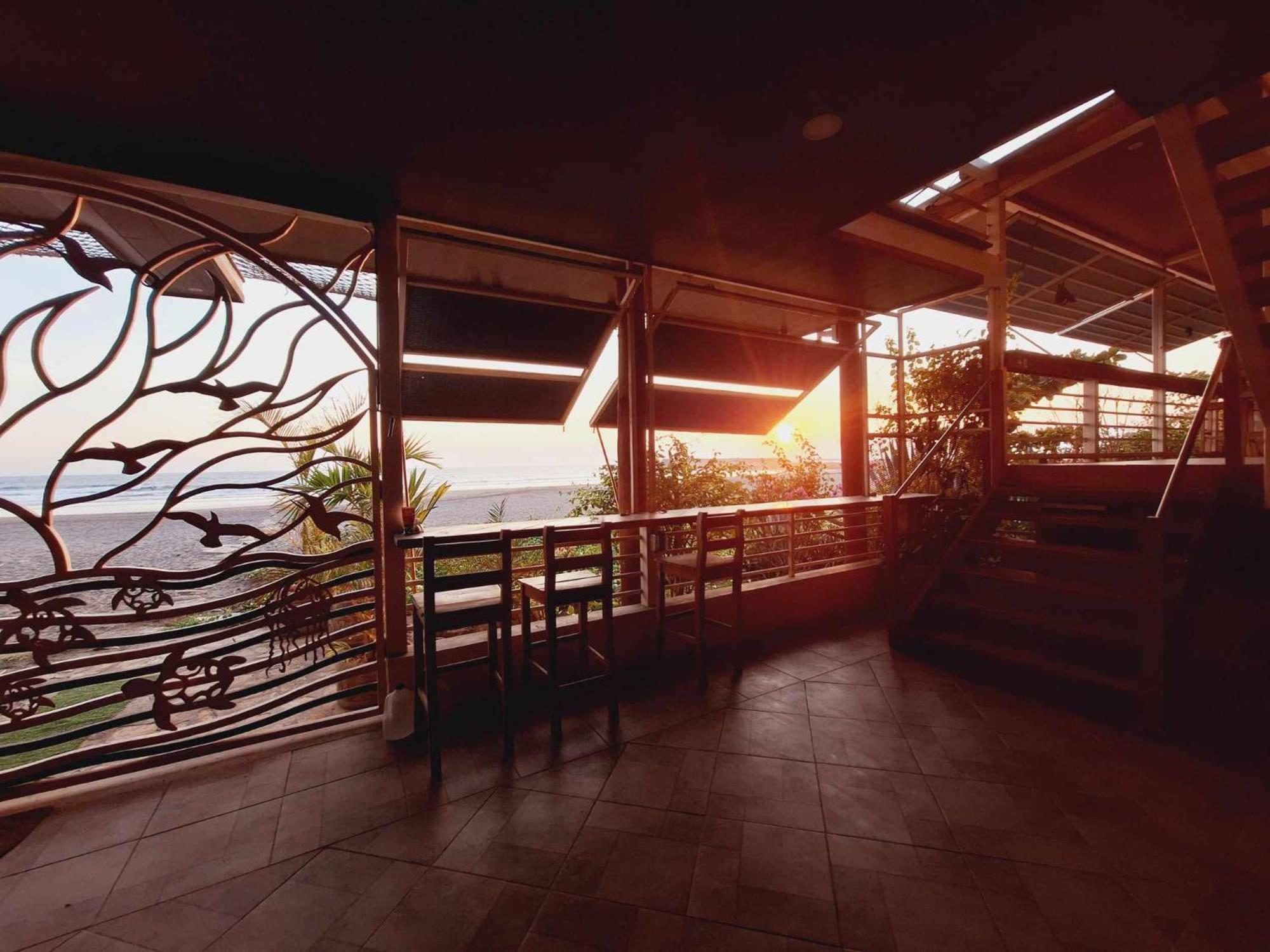 Sirena Surf Lodge Miramar Nicaragua Exterior photo