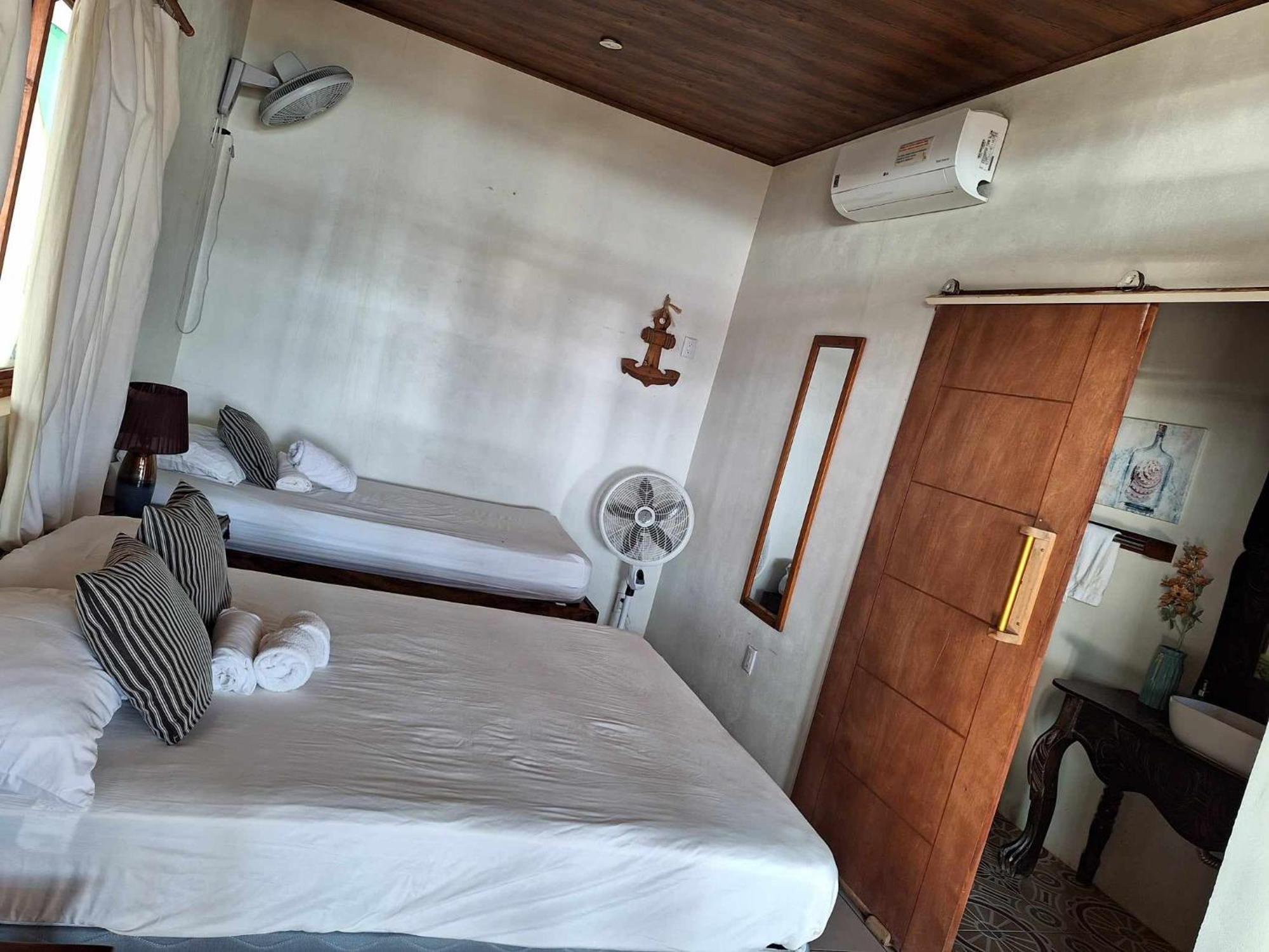 Sirena Surf Lodge Miramar Nicaragua Exterior photo